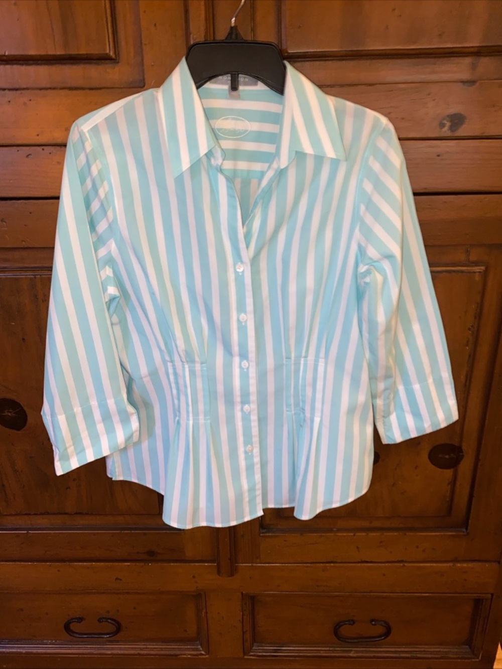 Foxcroft Fitted Non-Iron Button-Front Shirt - Mint/White - Women’s 8